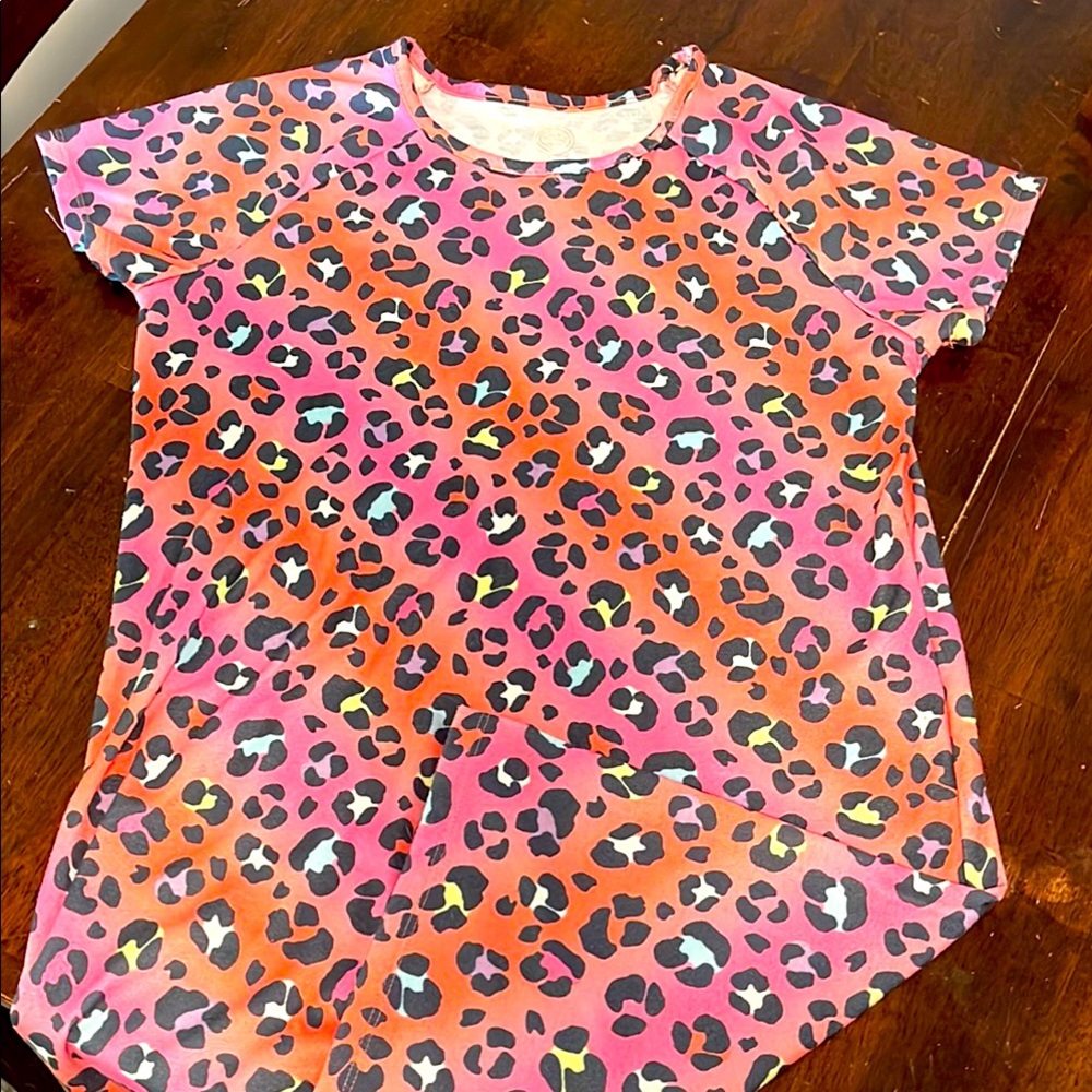Wonder Nation Pink and Orange Leopard Print Top